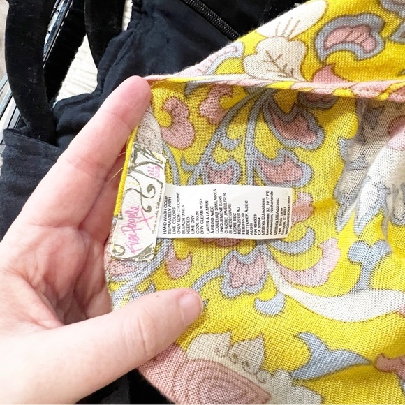 Free People MAGIC DANCE BORDER PRINT KIMONO- MELLOW YELLOW floral one size - Picture 6 of 8